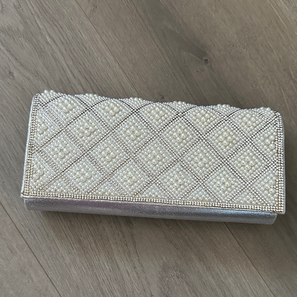 NWOT Elegant Pearl-Embellished Clutch with Bag Chain